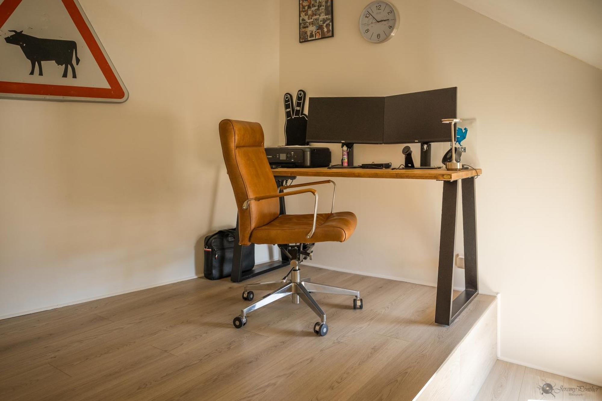 Chez Millouz - Triplex Semi-Troglodyte Apartment ปองตัวส์ ภายนอก รูปภาพ